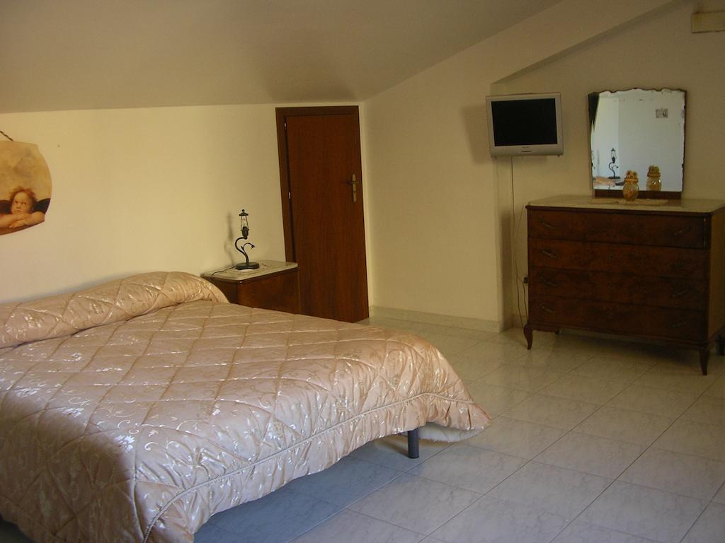 Terrazza Sul Mare Apartment Gioiosa Marea Exterior photo