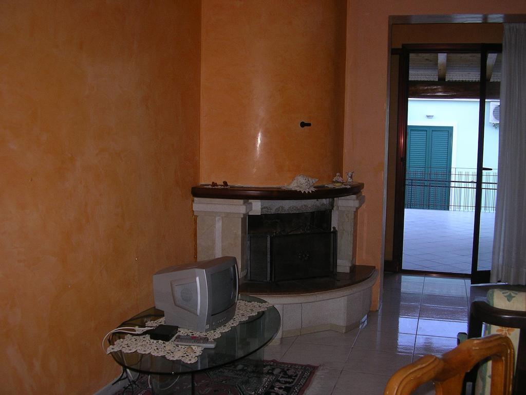 Terrazza Sul Mare Apartment Gioiosa Marea Exterior photo